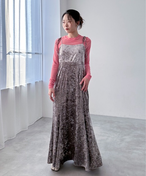 EPIMI E'PIMMY（エピミエピミー）の「ベロアマーメイドキャミワンピース（ワンピース・レディース・ブラック/グレー/ベージュ・MEDIUM）」の8枚目の写真