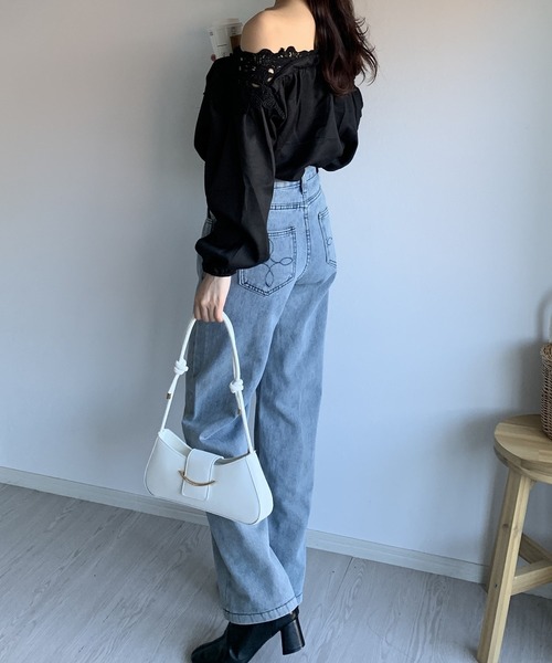 Silly(シリー)の「【春コーデに大活躍♪】2wayエンブロイダリーレースコンビブラウス(シャツ/ブラウス・レディース・ホワイト/ブラック・LARGE/MEDIUM)」の15枚目の写真