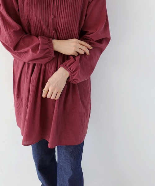 Crisp（クリスプ）の「フリルタックチュニック（シャツ/ブラウス・レディース・ワインレッド/チャコールグレー/ピンクベージュ/アイボリー・FREE）」の13枚目の写真