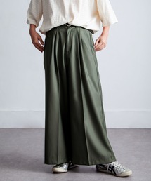 袴」に該当するパンツ（グリーン・カーキ/緑色系）ファッション