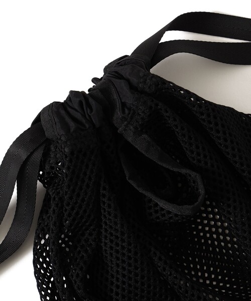 bpr BEAMS（ビーピーアール ビームス ）の「メッシュ 2WAY バッグ（バックパック/リュック・メンズ・ブラック/ホワイト・ONE SIZE）」の19枚目の写真