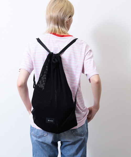 bpr BEAMS（ビーピーアール ビームス ）の「メッシュ 2WAY バッグ（バックパック/リュック・メンズ・ブラック/ホワイト・ONE SIZE）」の5枚目の写真