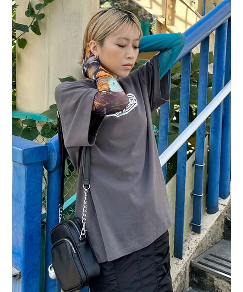 カットアウトシアートップス（Tシャツ/カットソー）｜MURUA（ムルーア