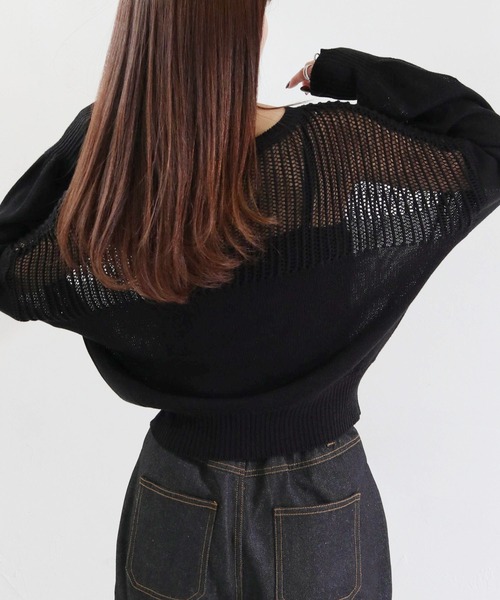 cheriella(シェリエラ)の「【cheriella】WEB限定メッシュ編地切替プルオーバー WEB LIMITED MESH PANEL PULLOVER(ニット/セーター・レディース・ブラック/オレンジ/グリーン/アイボリー・M)」の6枚目の写真