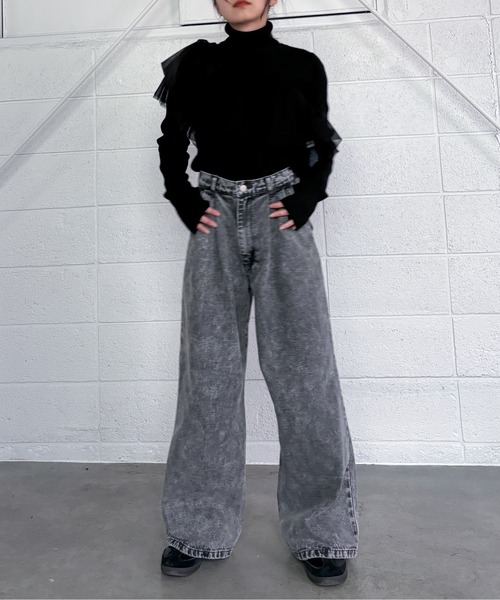 EPIMI E'PIMMY（エピミエピミー）の「ツータックバギーデニムパンツ（デニムパンツ・レディース・ブラック/ブルー/グレー・SMALL/MEDIUM）」の15枚目の写真