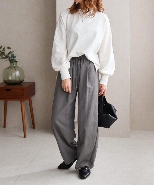 Social GIRL（ソーシャルガール）の「ナイロンカーブパンツ（その他パンツ・レディース・カーキ/ブラック/チャコール・M）」の5枚目の写真