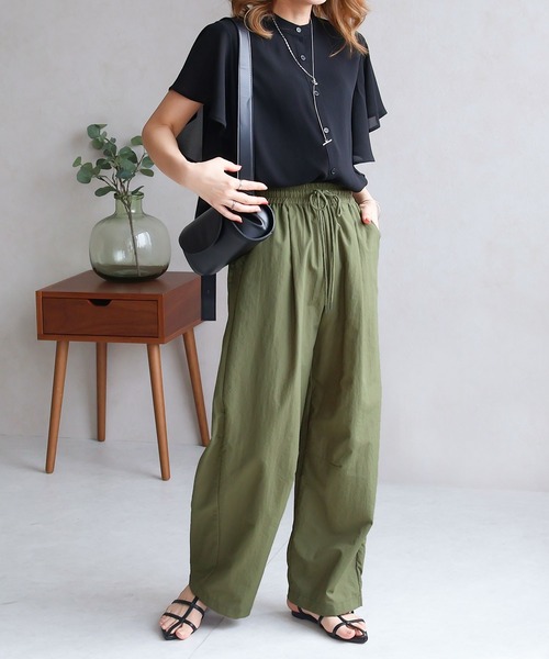 Social GIRL（ソーシャルガール）の「ナイロンカーブパンツ（その他パンツ・レディース・カーキ/ブラック/チャコール・M）」の15枚目の写真