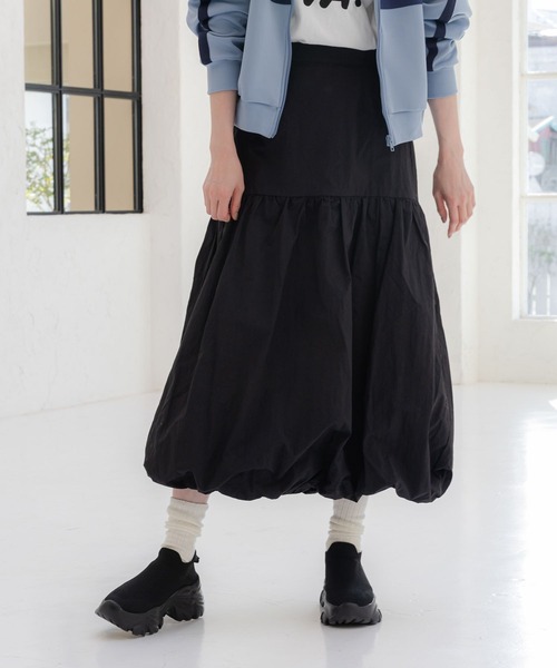 LAKOLE(ラコレ)の「グログランバルーンスカート / 106661(スカート・レディース・ライトブルー/ブラック/ライトベージュ・SMALL/MEDIUM)」の8枚目の写真