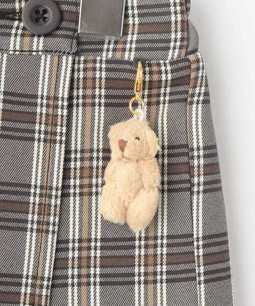 SHOO・LA・RUE（シューラルー）の「◆【110-140cm】クマチャーム付きチェックスカパン（その他パンツ・キッズ・ブラック系1/サックスブルー系1・11/14/13/12）」の12枚目の写真