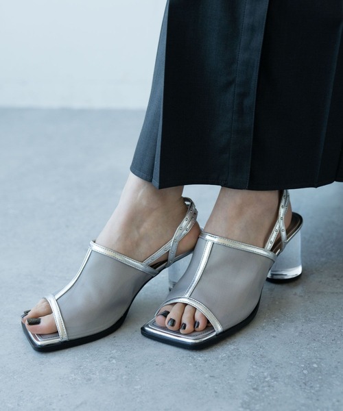 HARE（ハレ）の「クリアヒールメッシュミュール(HARE)（サンダル・レディース・ブラック/シルバー・MEDIUM/LARGE）」の6枚目の写真