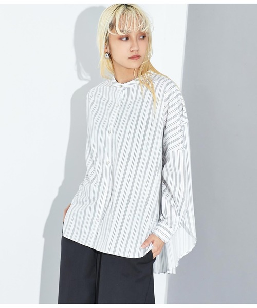 Settimissimo（セッティミッシモ）の「スパンバック ギャザ-デザイン ブラウス シャツ 長袖（シャツ/ブラウス・レディース・ホワイト×ブラック/グレー・FREE）」の15枚目の写真