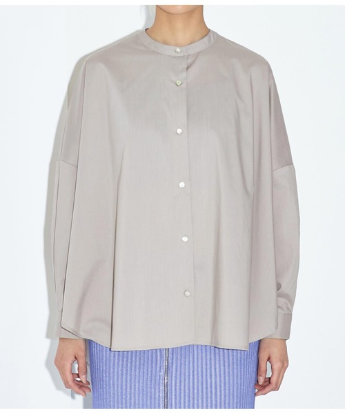 Settimissimo（セッティミッシモ）の「スパンバック ギャザ-デザイン ブラウス シャツ 長袖（シャツ/ブラウス・レディース・ホワイト×ブラック/グレー・FREE）」の4枚目の写真