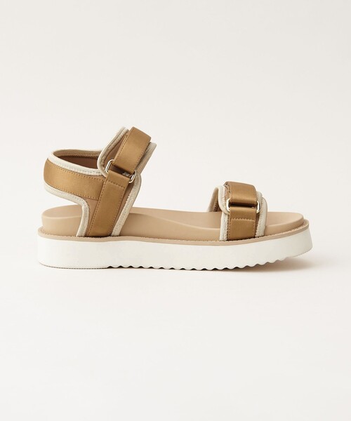 ODETTE E ODILE（オデットエオディール）の「アジャストベルト サンダル25（サンダル・レディース・ブラック/ゴールド/ケリー/ネイビー・35/36/37/34）」の7枚目の写真