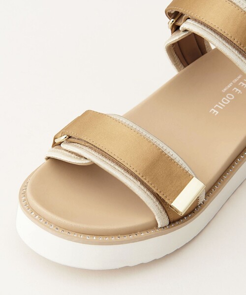 ODETTE E ODILE（オデットエオディール）の「アジャストベルト サンダル25（サンダル・レディース・ブラック/ゴールド/ケリー/ネイビー・35/36/37/34）」の11枚目の写真