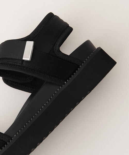 ODETTE E ODILE（オデットエオディール）の「アジャストベルト サンダル25（サンダル・レディース・ブラック/ゴールド/ケリー/ネイビー・35/36/37/34）」の15枚目の写真