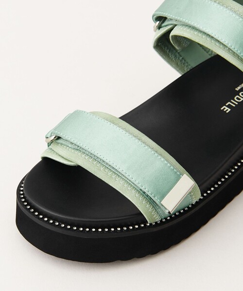 ODETTE E ODILE（オデットエオディール）の「アジャストベルト サンダル25（サンダル・レディース・ブラック/ゴールド/ケリー/ネイビー・35/36/37/34）」の17枚目の写真