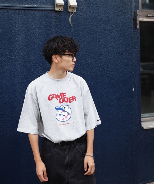 KANGOL（カンゴール）の「【KANGOL】 別注 コラボ 90s イラストプリント オーバーサイズ 半袖 Tシャツ BOY ＆ GIRL（Tシャツ/カットソー・レディース・ブラック系/オートミール/ホワイト系/ブラック/ブルー系/アイボリー系/ブルー/ホワイト・LARGE/MEDIUM/X-LARGE）」の19枚目の写真