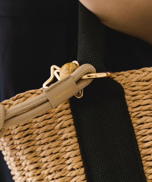 RODE SKO(ロデスコ)の「『別注』Hashibami×RODESKO レザーチャーム(キーホルダー・レディース・ベージュ/ブラック/オフホワイト・ONE)」の9枚目の写真