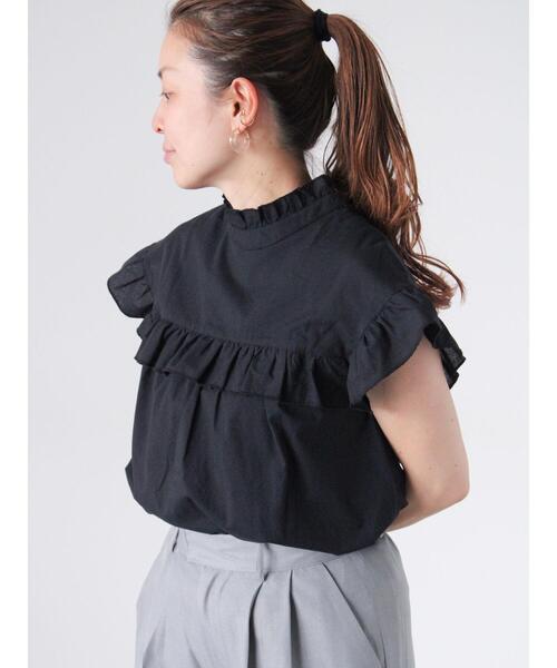 Lugnoncure（ルノンキュール）の「前後2WAYフリルブラウス（シャツ/ブラウス・レディース・ホワイト/オフホワイト/ネイビー/ブラック・F）」の3枚目の写真