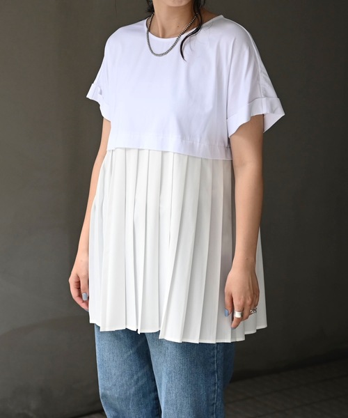 &HALF(アンドハーフ)の「プリーツ切替トップス(Tシャツ/カットソー・レディース・オフホワイト/ブラック/サックスブルー・L/M)」の7枚目の写真