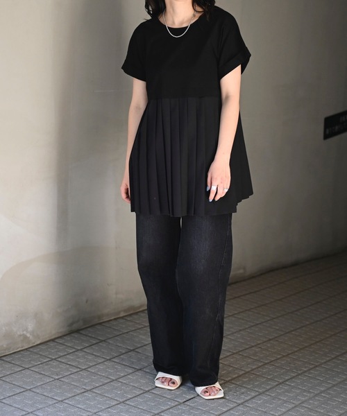 &HALF(アンドハーフ)の「プリーツ切替トップス(Tシャツ/カットソー・レディース・オフホワイト/ブラック/サックスブルー・L/M)」の17枚目の写真