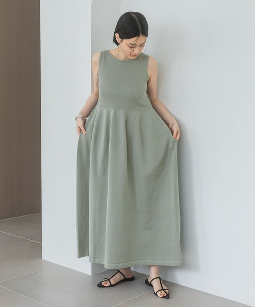 A part by（アパートバイ）の「ホールガーメントニットノースリーブ