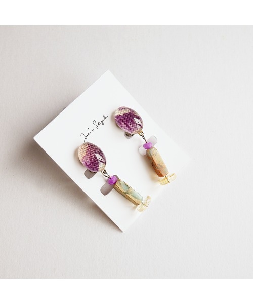 tone(トーン)の「【joesstyle】*Glass Earrings*ファブリック×ストーンの小さなイヤリング(MA)(イヤリング・レディース・マルチ・FREE)」の2枚目の写真