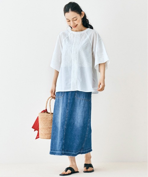 and myera(アンド マイラ)の「and myera 台形のデニムスカート(デニムスカート・レディース・ブルー・MEDIUM/LARGE/X-LARGE/SMALL)」の7枚目の写真