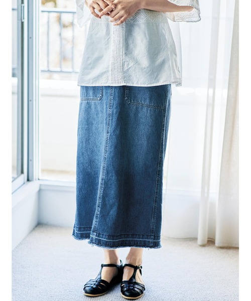 and myera(アンド マイラ)の「and myera 台形のデニムスカート(デニムスカート・レディース・ブルー・MEDIUM/LARGE/X-LARGE/SMALL)」の13枚目の写真