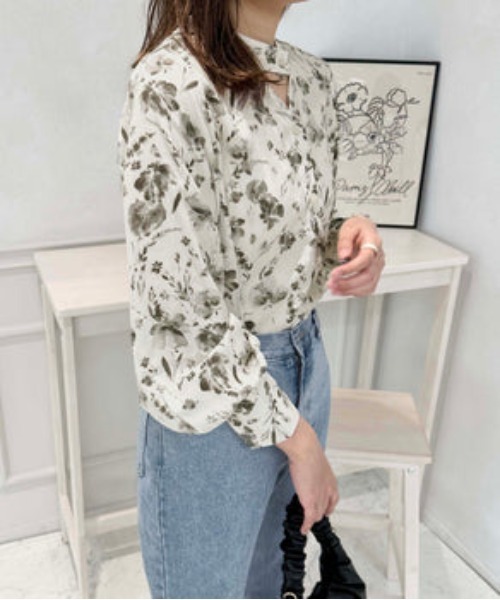 raffime（ラフィミー）の「ボウタイ取り外しブラウス（シャツ/ブラウス・レディース・ブラック/ブルー・フリー）」の12枚目の写真