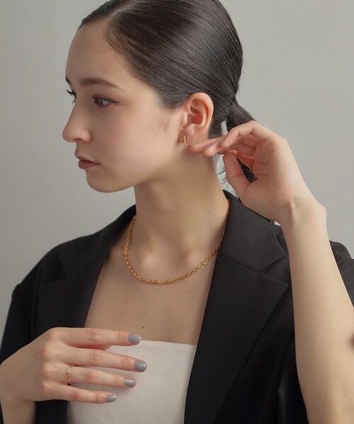 COCOSHNIK ONKITSCH(ココシュニックオンキッチュ)の「シルバー レクタングル スタッドピアス GP(ピアス(両耳用)・レディース・ゴールド・00)」の7枚目の写真