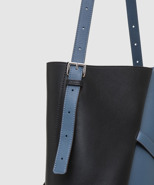 MARNI スマホショルダーバッグ