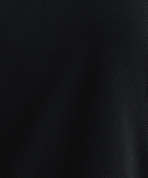 SHOO・LA・RUE（シューラルー）の「【洗える/S-LL】洗濯後しわになりにくい 首元すっきりキーネックトップス（Tシャツ/カットソー・レディース・ライトグレー/ブラウン系/ブラック・04/03/02/01）」の12枚目の写真