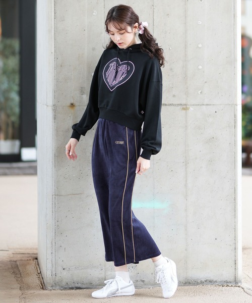 セール】【ムラサキスポーツ限定】TAHCHEE/ターチー パーカー ハート