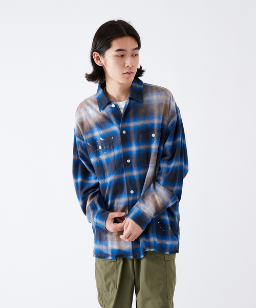 B.C STOCK(ベーセーストック)の「OMBRE DAMAGE シャツ(シャツ/ブラウス・メンズ・ブルー系その他/レッド/ブラック/ブラック系その他・LARGE/MEDIUM)」の11枚目の写真