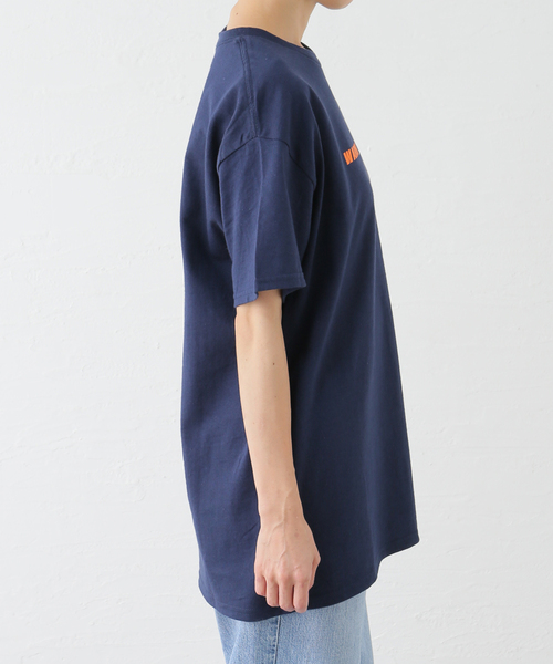 Oriens JOURNAL STANDARD(オリエンス ジャーナルスタンダード)の「【irojikake/イロジカケ】 WARM YOU UP T-shirt IG24AWTP30S/ TP30NV(Tシャツ/カットソー・レディース・ネイビー/ベージュ・MEDIUM/LARGE)」の3枚目の写真
