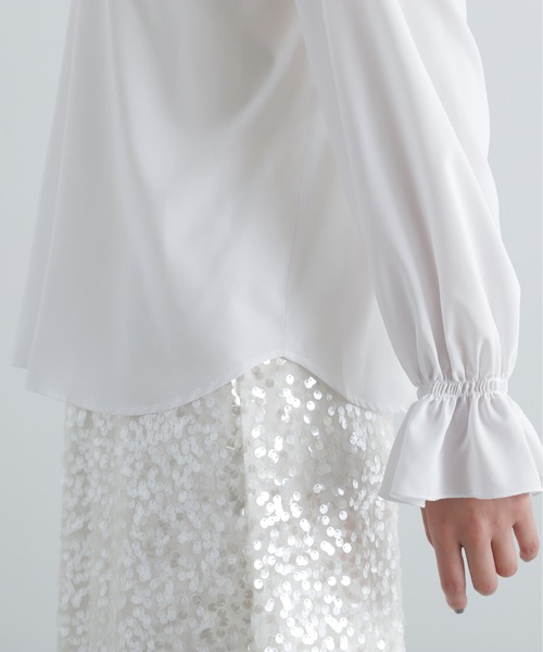 N.(N. Natural Beauty Basic)(エヌエヌナチュラルビューティーベーシック)の「ダブルフリルカラーブラウス(シャツ/ブラウス・レディース・オフホワイト/ブルー・MEDIUM)」の18枚目の写真