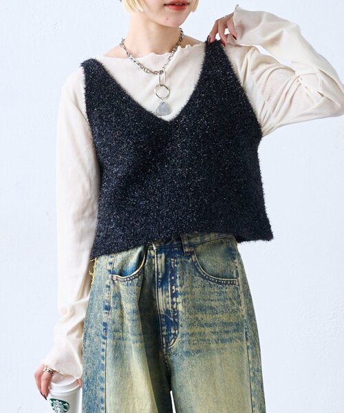 w closet（ダブルクローゼット）の「ベロアシアーカットソー（Tシャツ/カットソー・レディース・アイボリー/ブラック/ネイビー・FREE）」の11枚目の写真