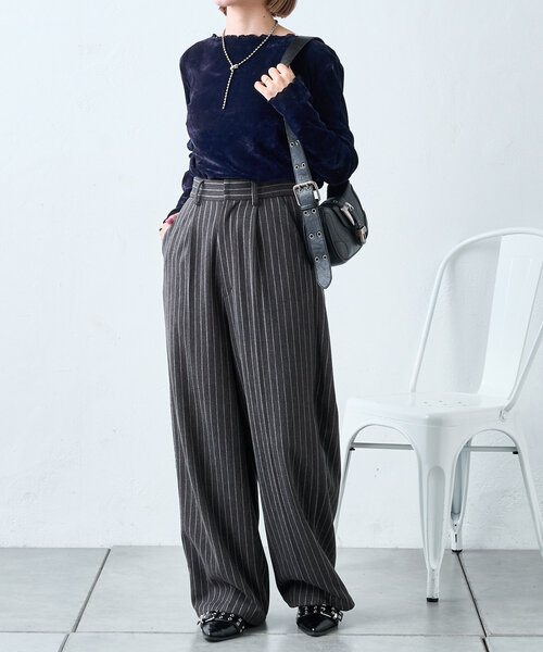 w closet（ダブルクローゼット）の「ベロアシアーカットソー（Tシャツ/カットソー・レディース・アイボリー/ブラック/ネイビー・FREE）」の16枚目の写真