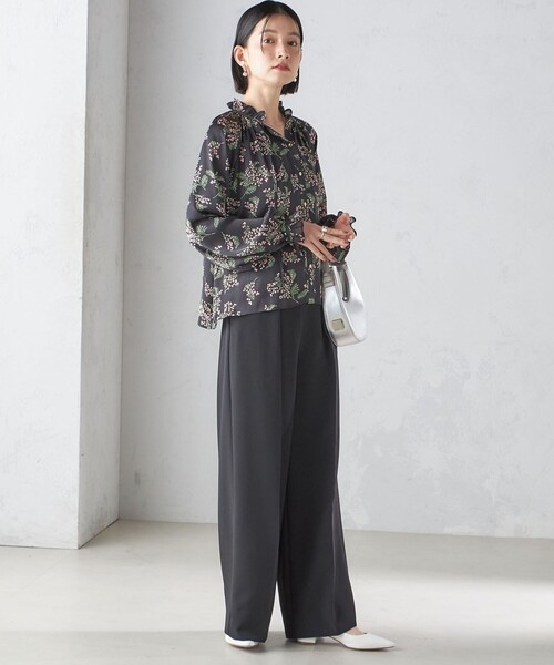 troisiemeCHACO(トロワズィエムチャコ)の「troisiemeCHACO:ワイド パンツ(セレモニー対応可)(スラックス・レディース・ブラック/ナチュラル・38/36)」の15枚目の写真