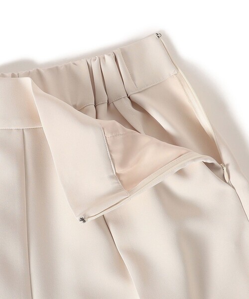 troisiemeCHACO(トロワズィエムチャコ)の「troisiemeCHACO:ワイド パンツ(セレモニー対応可)(スラックス・レディース・ブラック/ナチュラル・38/36)」の7枚目の写真