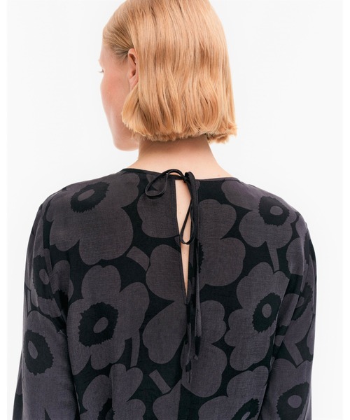 marimekko(マリメッコ)の「Lahjat Unikko / dress(ワンピース・レディース・ブラック・36/34/38)」の7枚目の写真