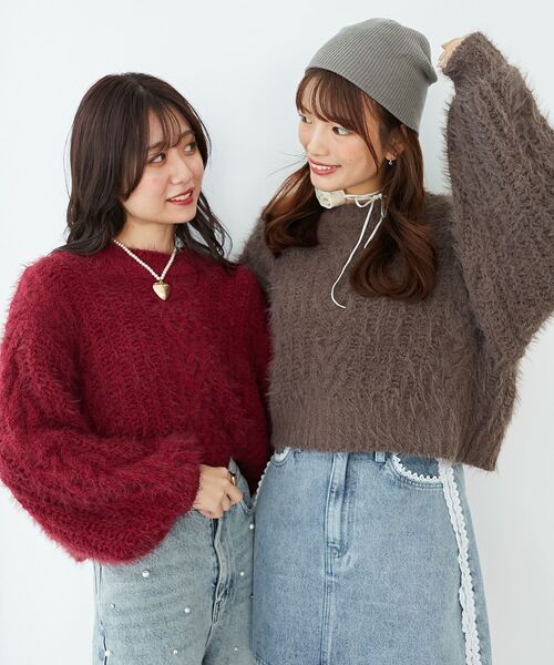 MAJESTIC LEGON（マジェスティックレゴン）の「ふわふわケーブルニット（ニット/セーター・レディース・ピンク/ボルドー/モカ/チャコールグレー/アイボリー・MEDIUM）」の8枚目の写真