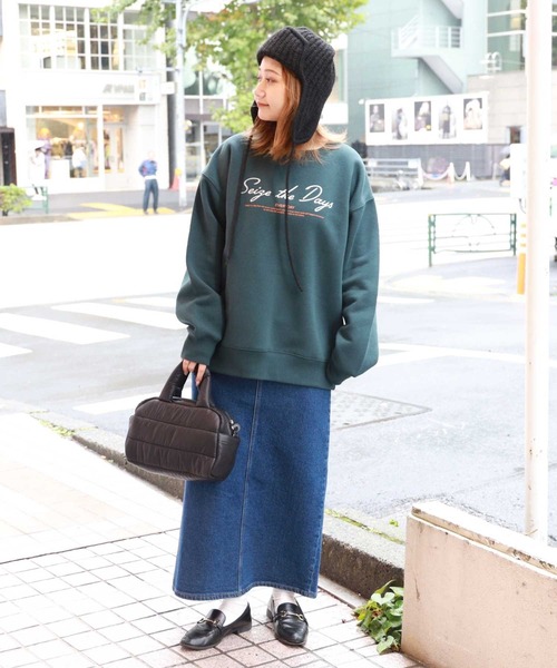 Right-on（ライトオン）の「【HONEYSUCKLE ROSE】デザインロゴスウェット（スウェット・レディース・ネイビー/キナリ/ダークグレー/ベージュ/グリーン/オフホワイト・M/L/XL）」の10枚目の写真