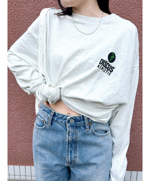 DISCUS(ディスカス)の「DISCUS別注 ロゴロングスリーブTee(Tシャツ/カットソー・レディース・レッド/ブルー/ライトグレー・SMALL/MEDIUM)」の2枚目の写真