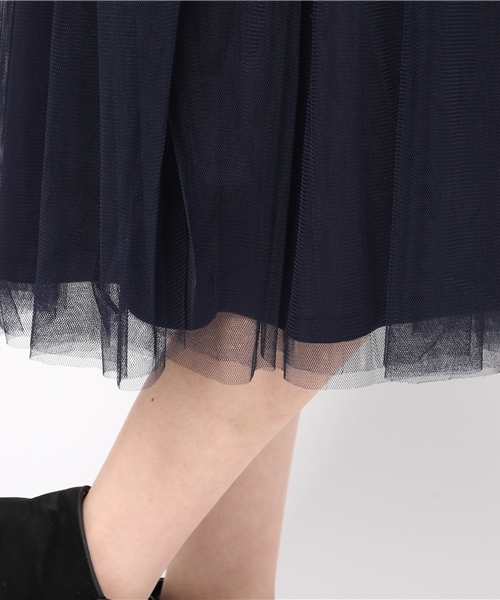 earth music&ecology（アースミュージックアンドエコロジー）の「チュールミディスカート（スカート・レディース・ベージュ/ネイビー/アイボリー/ライトグレー・FREE）」の10枚目の写真