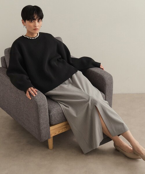 OPAQUE.CLIP(オペークドットクリップ)の「パール調ボタン付ニット【洗濯機洗い可/抗ピル】(ニット/セーター・レディース・ホワイト/ブラック/イエロー系その他/サックスブルー・38/40/42)」の11枚目の写真