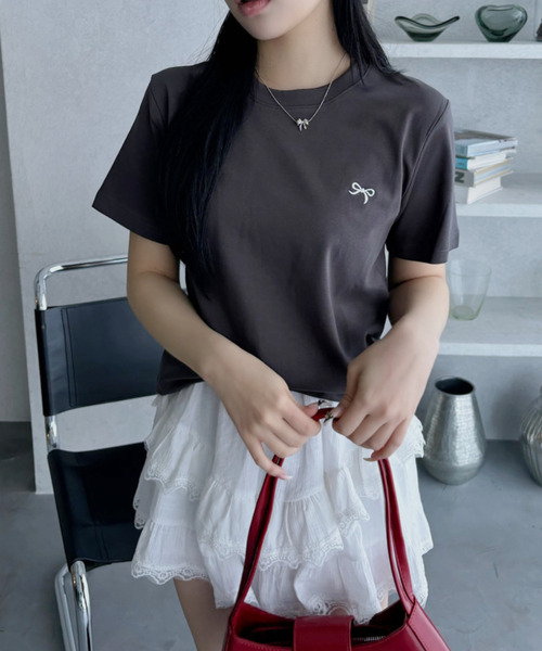 Ada.(エイダ)の「リボン ワンポイント 刺繍 半袖 Tシャツ(Tシャツ/カットソー・レディース・ホワイト/ピンク/チャコール・FREE)」の19枚目の写真