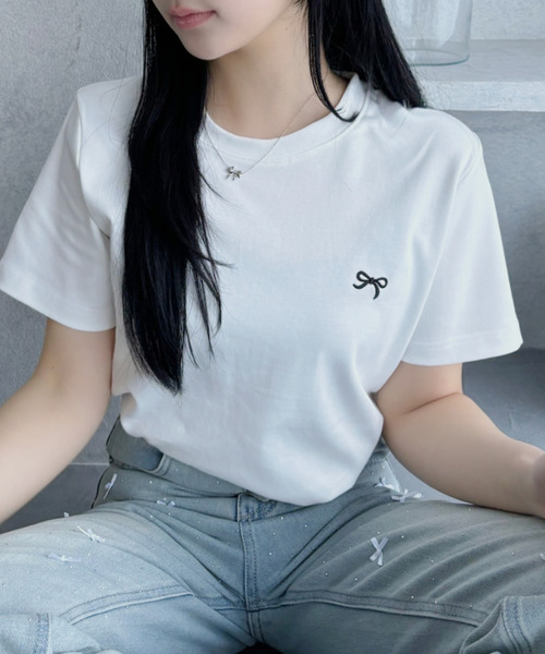 Ada.(エイダ)の「リボン ワンポイント 刺繍 半袖 Tシャツ(Tシャツ/カットソー・レディース・ホワイト/ピンク/チャコール・FREE)」の21枚目の写真