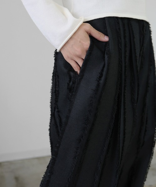 hellam（へラム）の「フリンジストライプタックパンツ（スラックス・レディース・ブラックミックス/アイボリー/ブラック・FREE）」の12枚目の写真